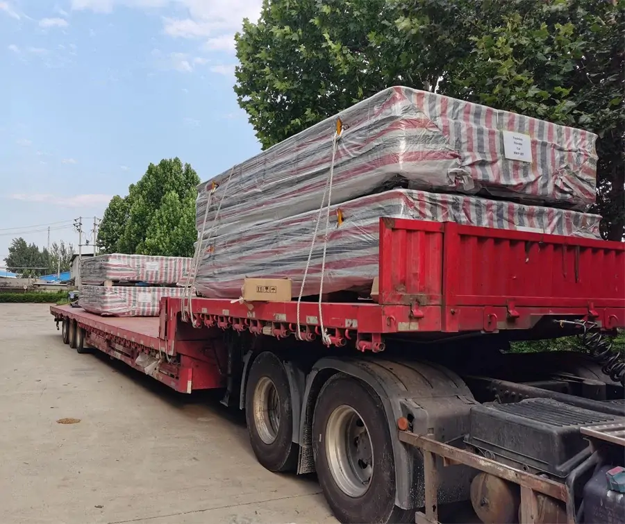 4 sets 30 tons capacity hydraulic lift transfer cart shipped to Turkey (1)