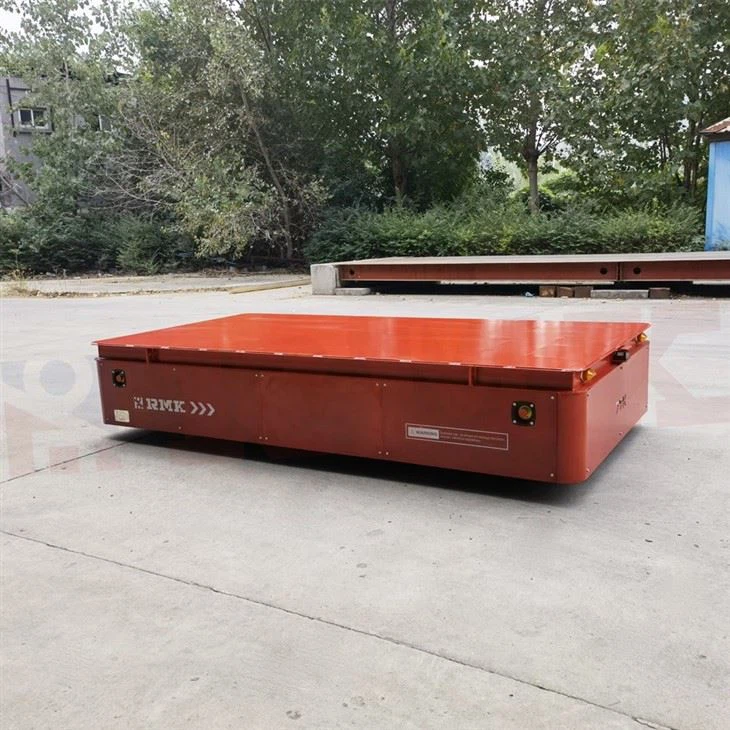 Gleisloser Transferwagen