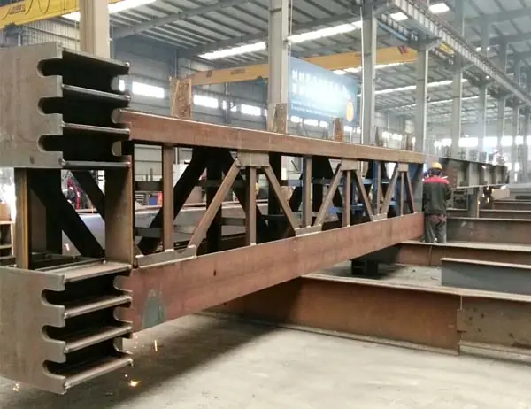 Heavy structural component delivery
